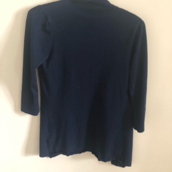 Le Chateau Cardigan - Picture 2 of 2